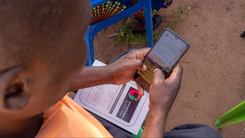 Using WhatsApp chatbot for agricultural advice in Nigeria / rural Africa